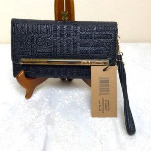 Steve Madden Logobar Trifold Wallet